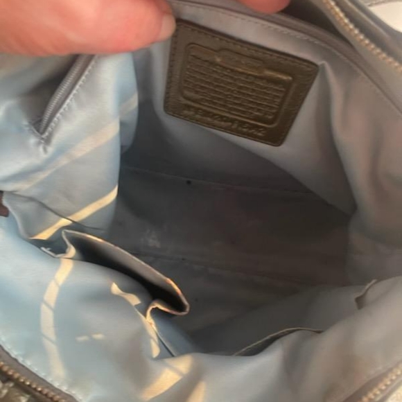 Coach Handbag - Picture 5 of 7